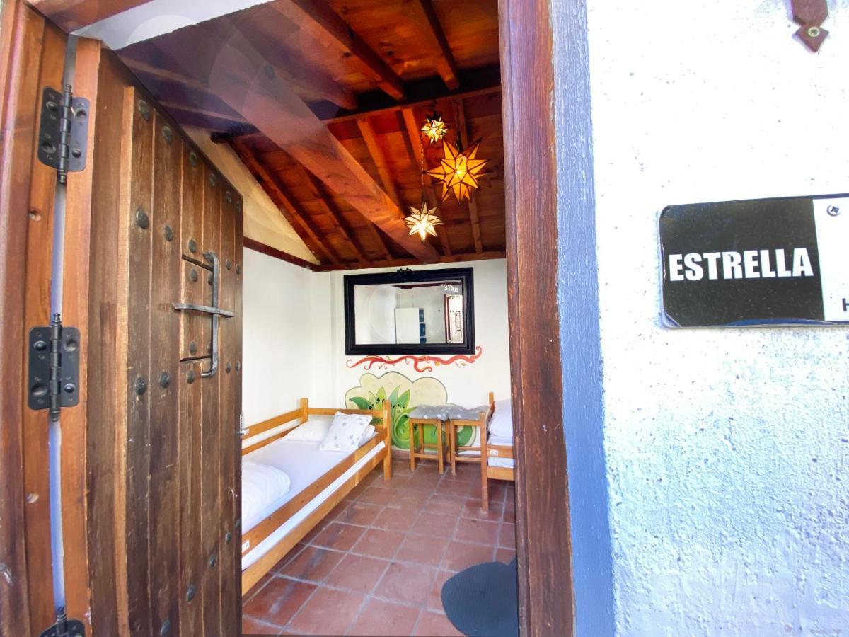 Makuto Coliving House Hostel Granada Luaran gambar