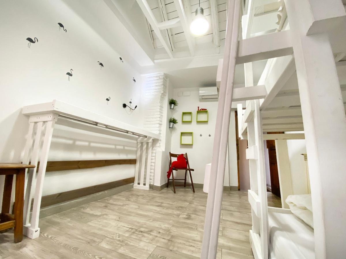 Makuto Coliving House Hostel Granada Luaran gambar